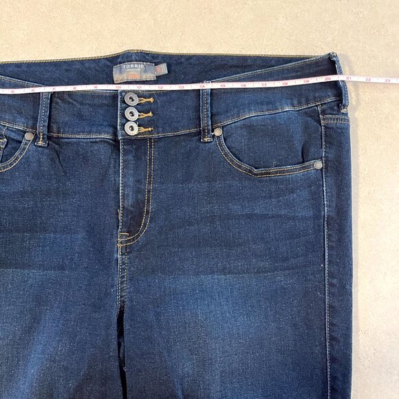 Torrid Size 20R Dark Wash 3 Button High Rise Jeggings Skinny Jeans Super soft - Picture 8 of 9